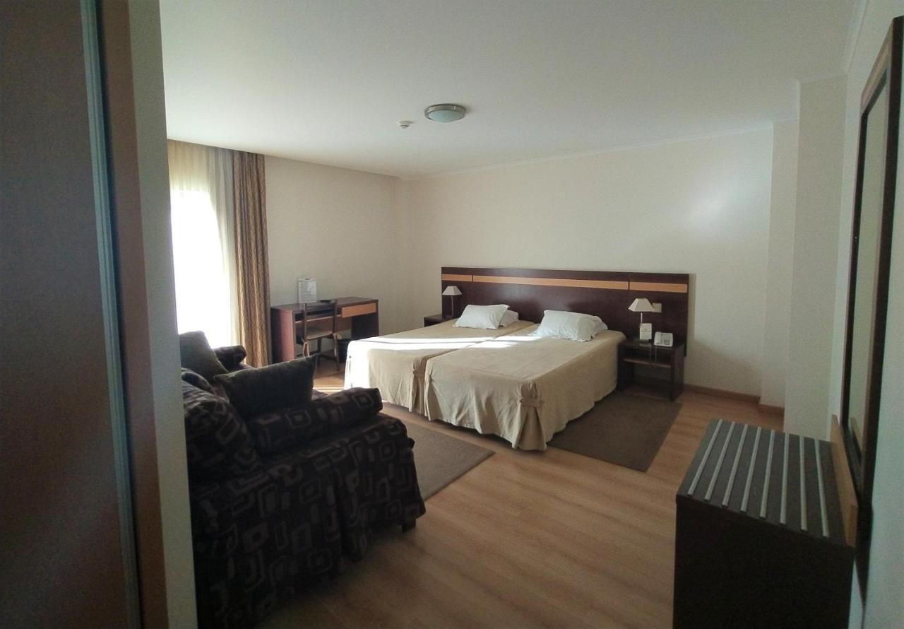 Hotel Santo Condestavel Fátima Buitenkant foto